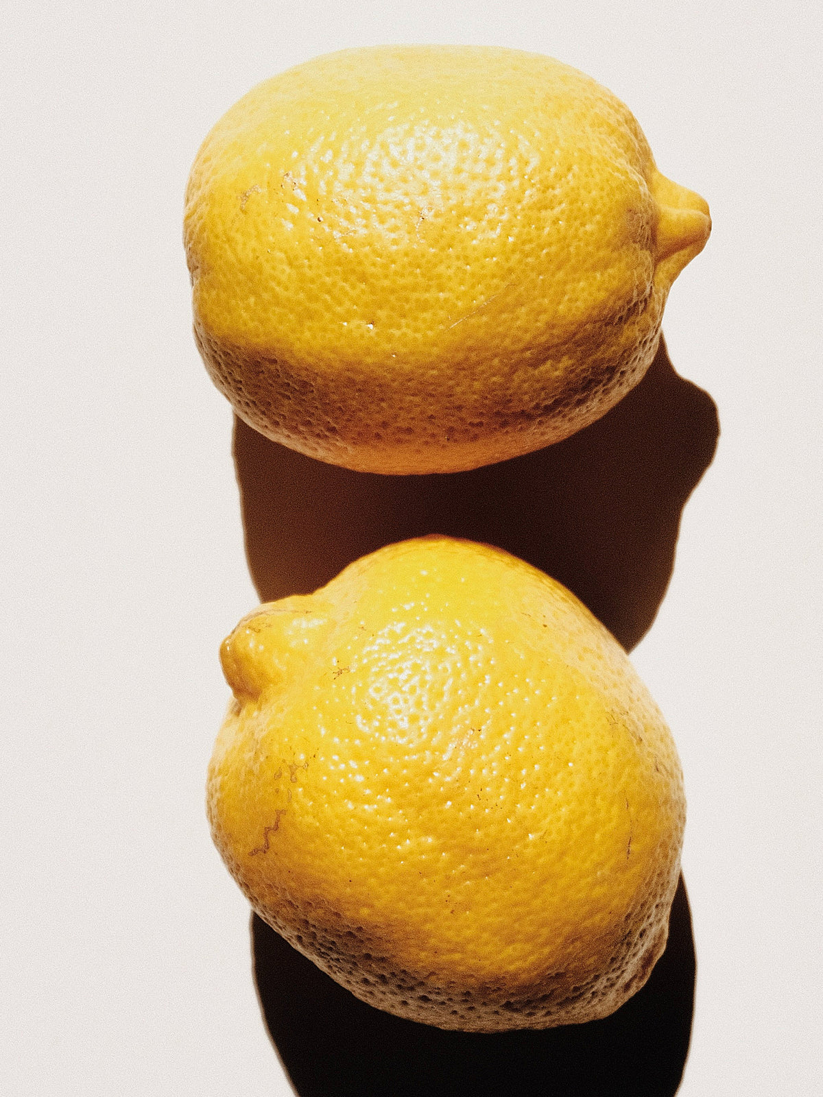 Was ist Bright Lemon? Spritzig! Fruchtig! Bitter!